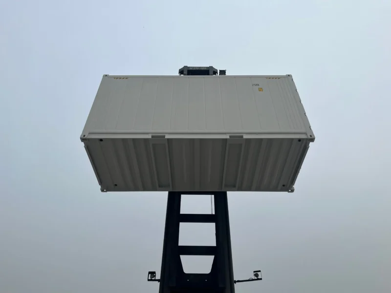 20 Fuß High Cube Kühlcontainer mit Personaltür – Bild 22
