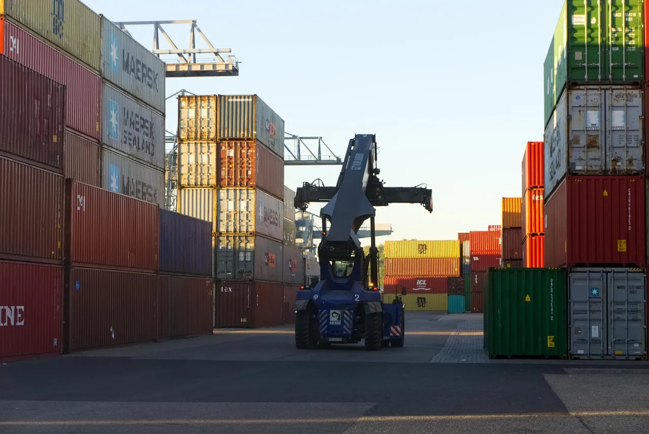 Container kaufen per Überweisung